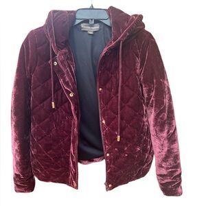 Forever Audrey Quilted Velvet Velour Hooded Coat Jacket in Burgundy